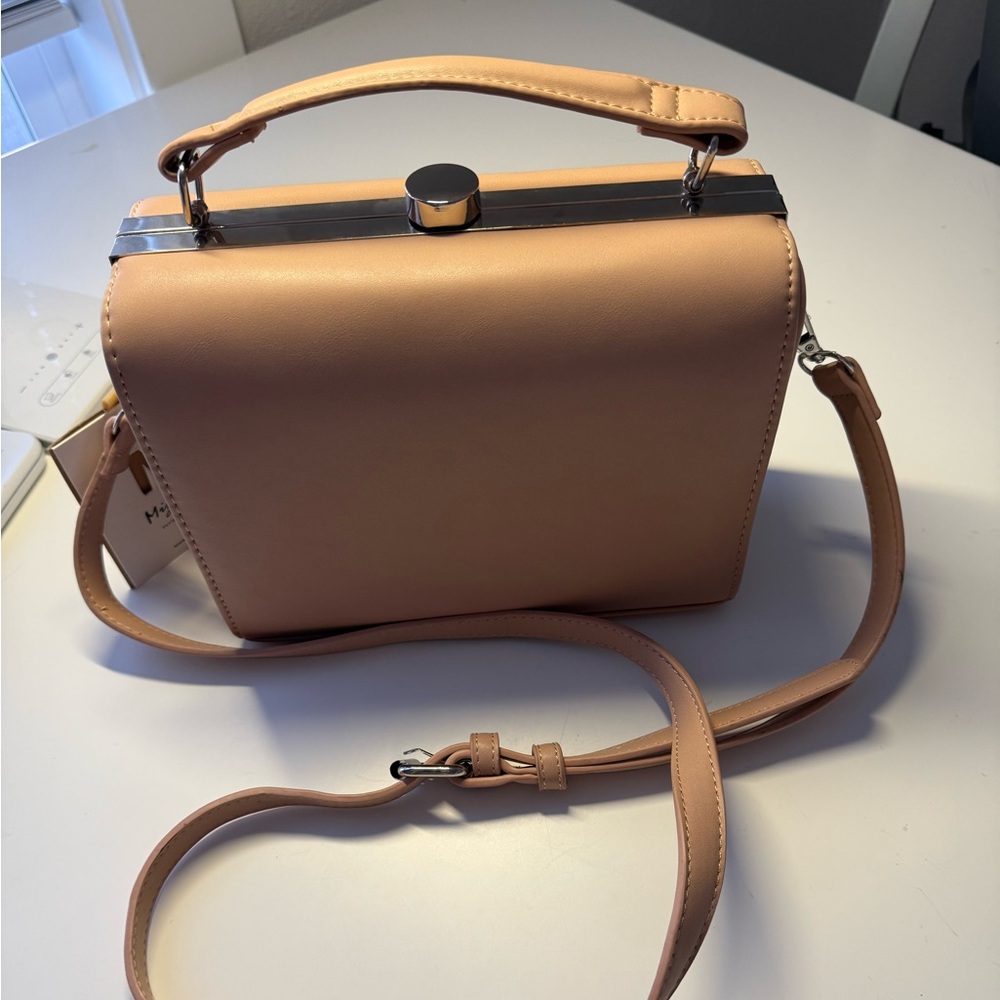 Elegant Tan/blush pink Handbag